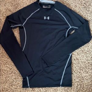 Men’s Under Armour long sleeve